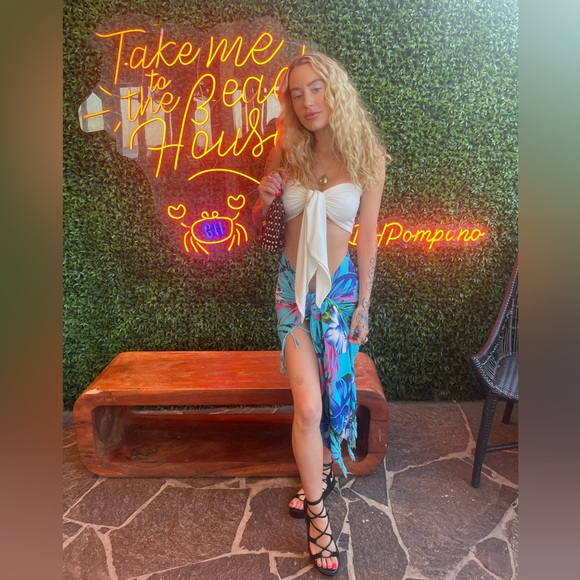 Shelbs - Picture 2 of 3